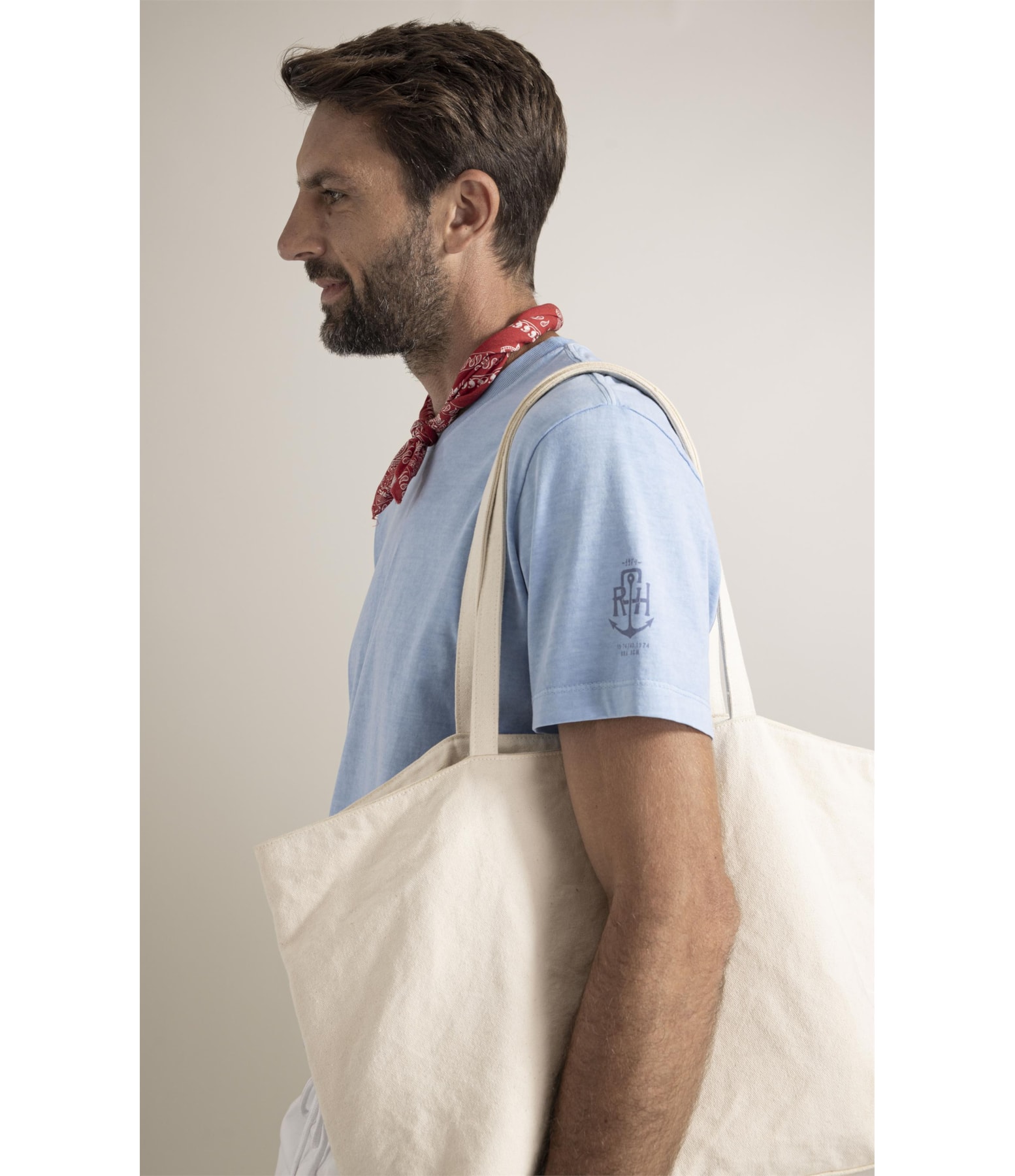 T-Shirt  Washed Aquarela Mono Barco Azul Claro