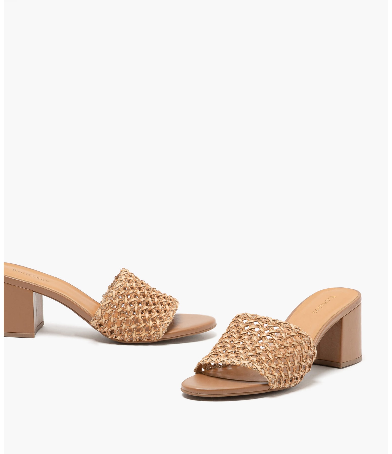 Tamanco Claudia Camel