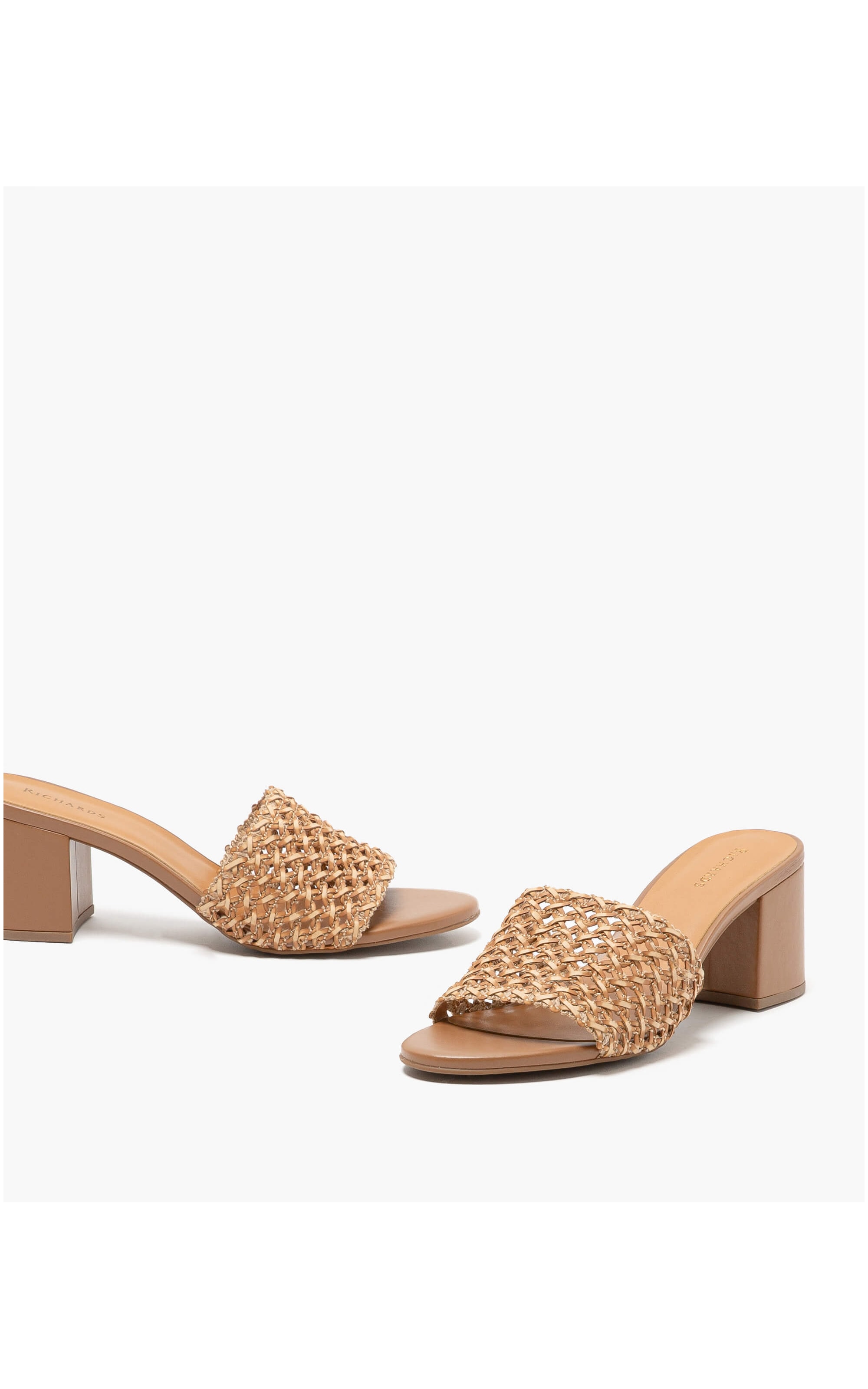 Tamanco Claudia Camel