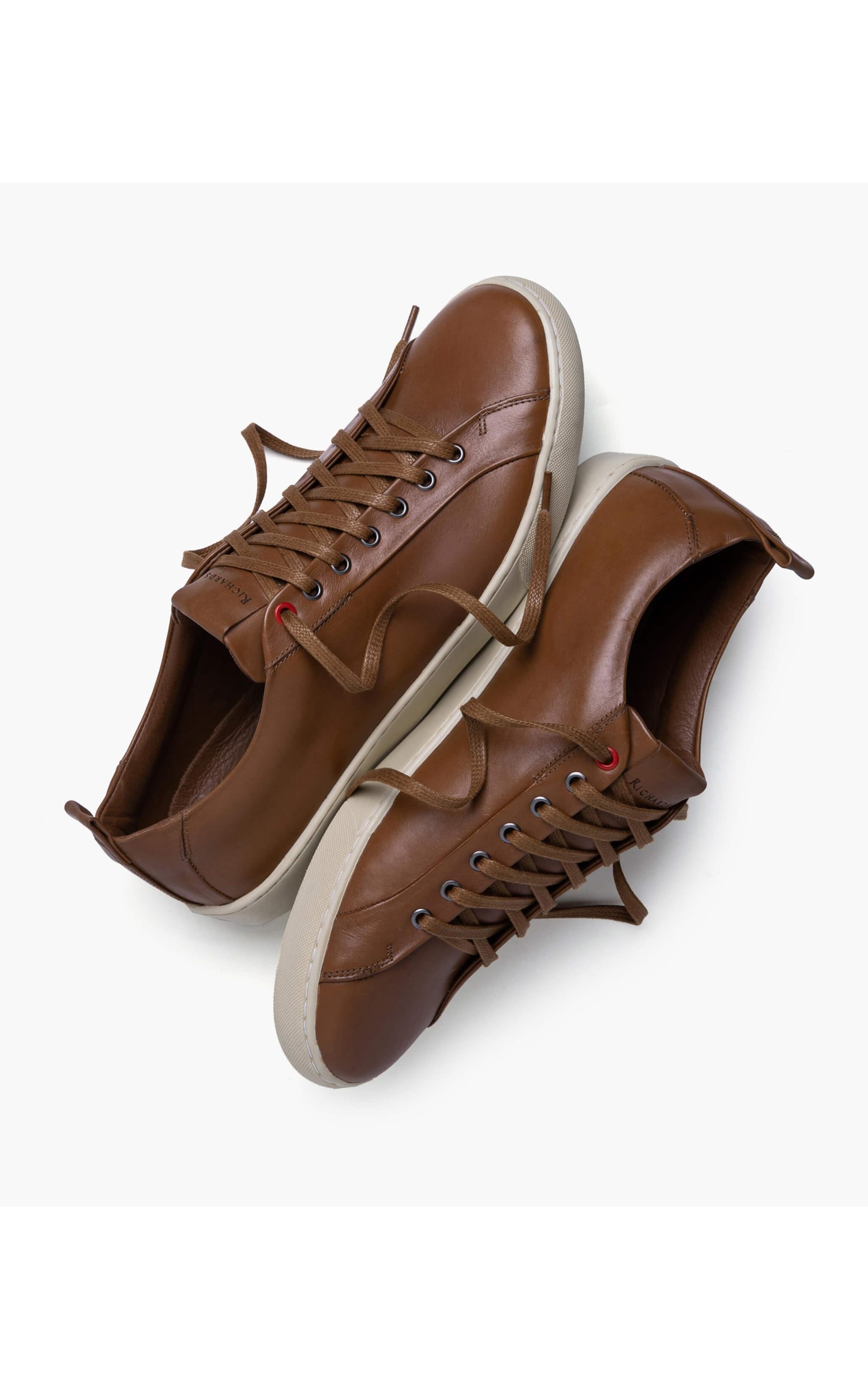 Tênis Biarritz Two Caqui