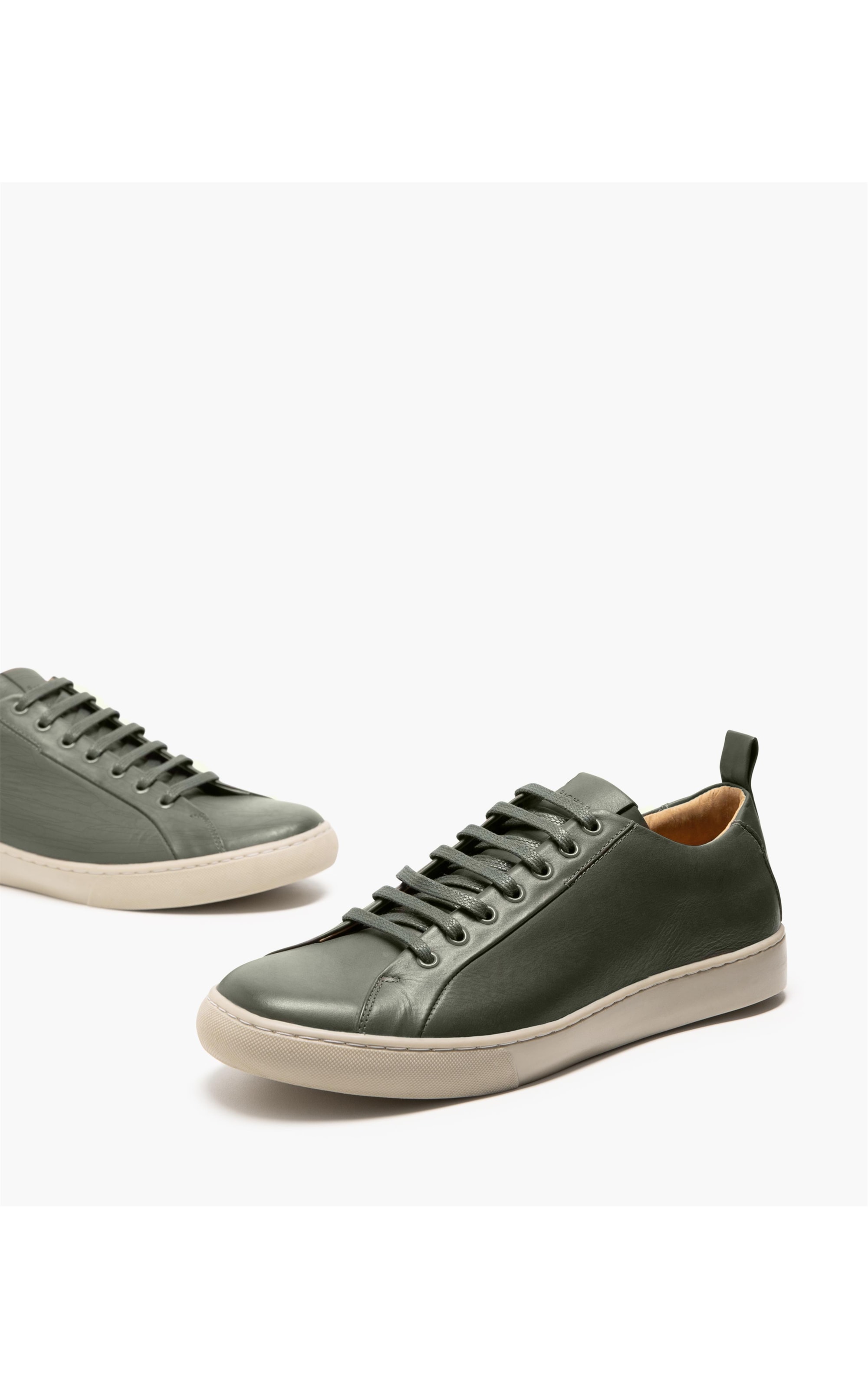 Tênis Biarritz Verde Militar
