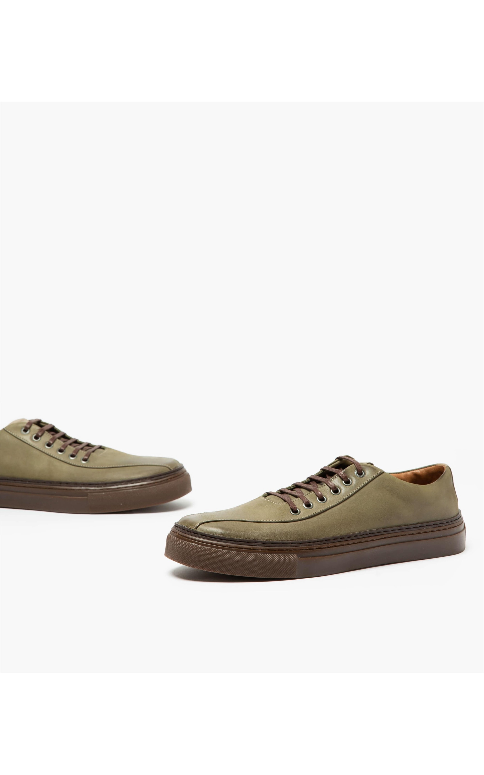 Tênis Mobi Verde Oliva