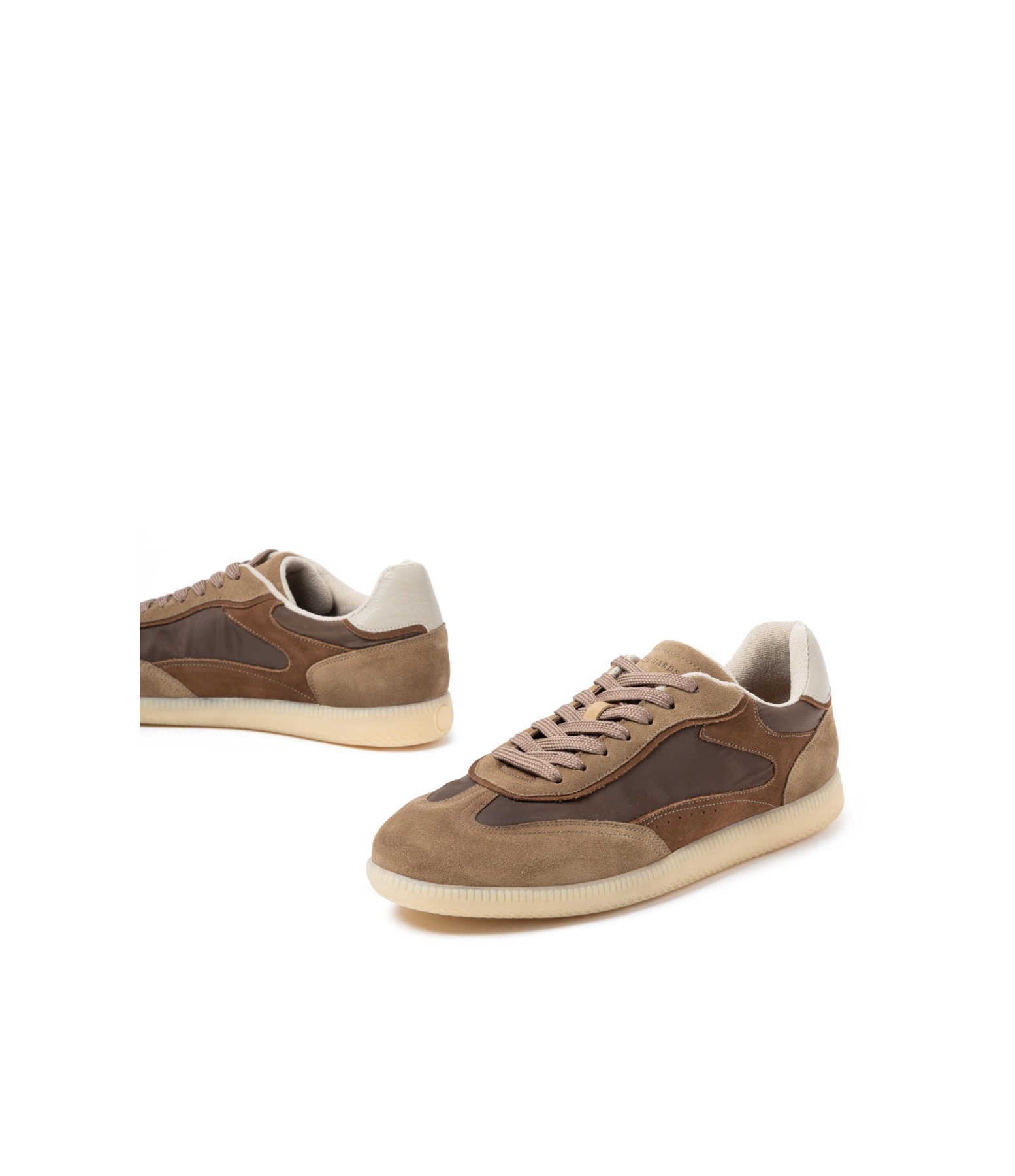 Tenis Oskar Rch Cafe