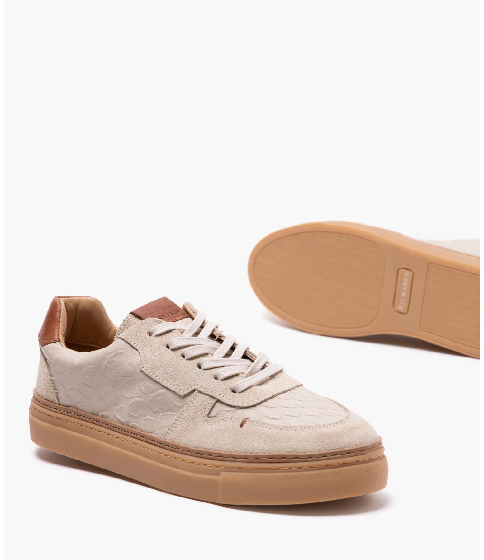 Tênis Pisa Off White