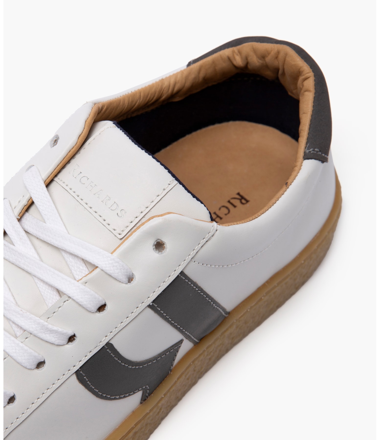 Tênis r Off White