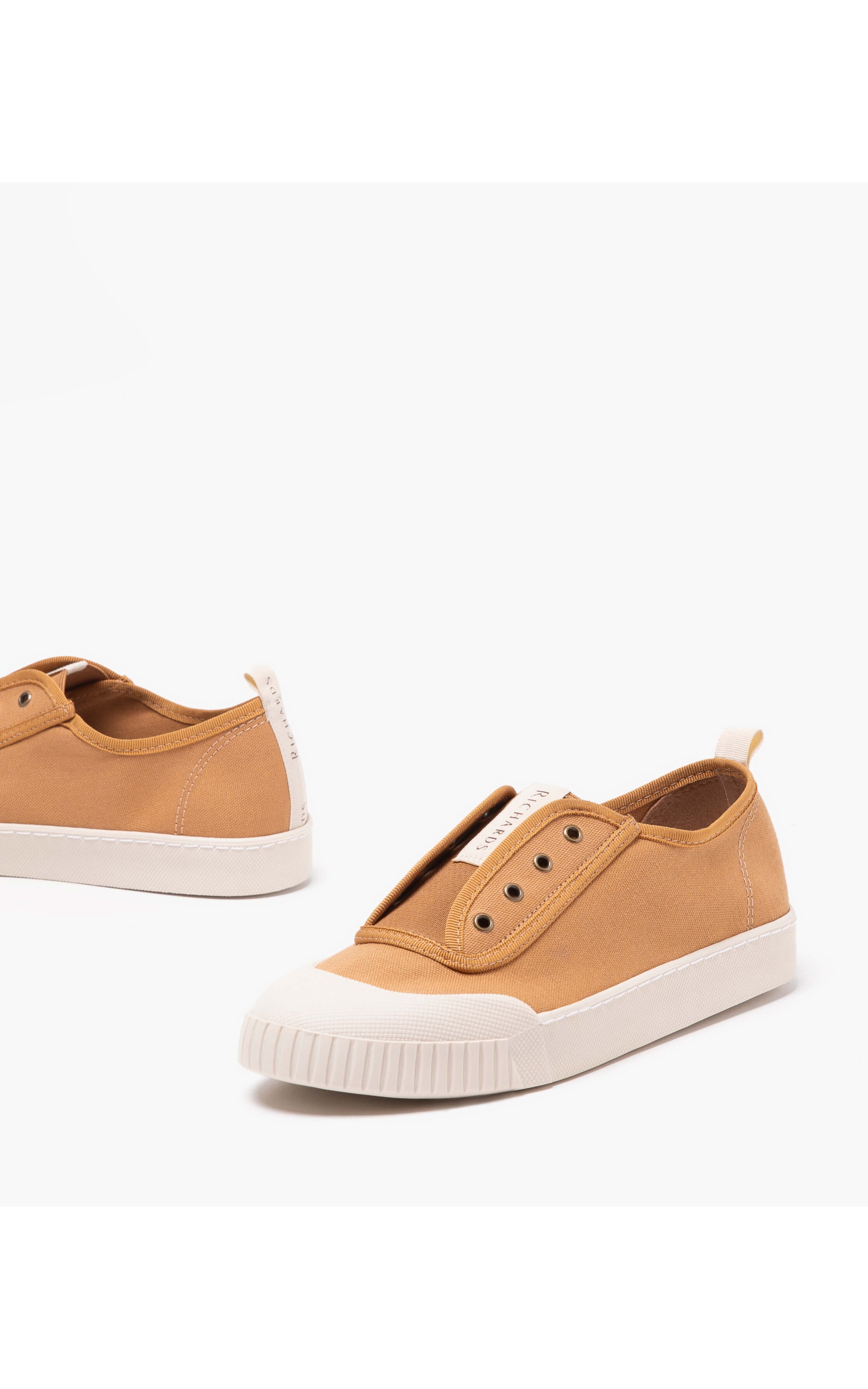 Tênis Sabrina Camel