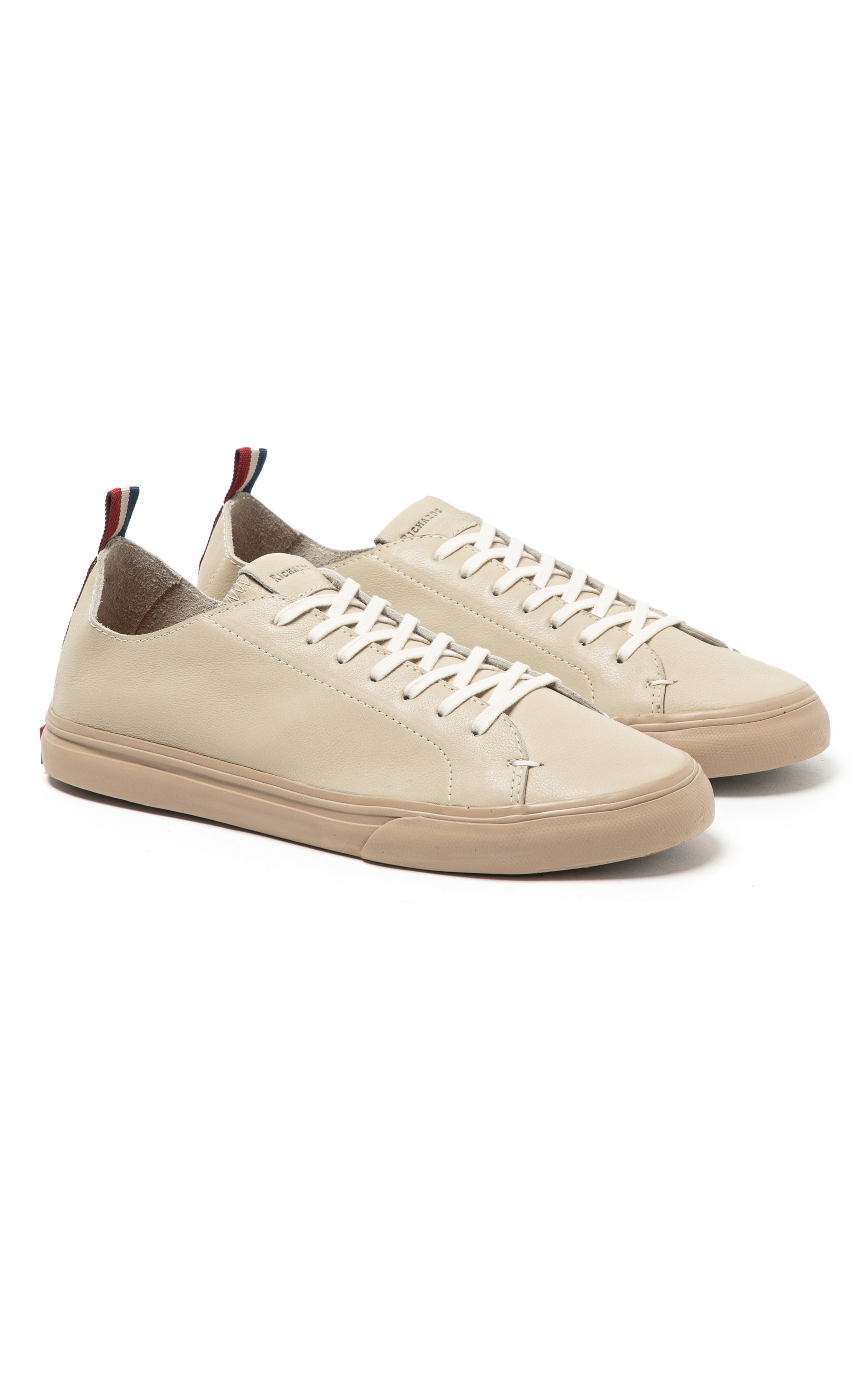 Tênis Ship Off White