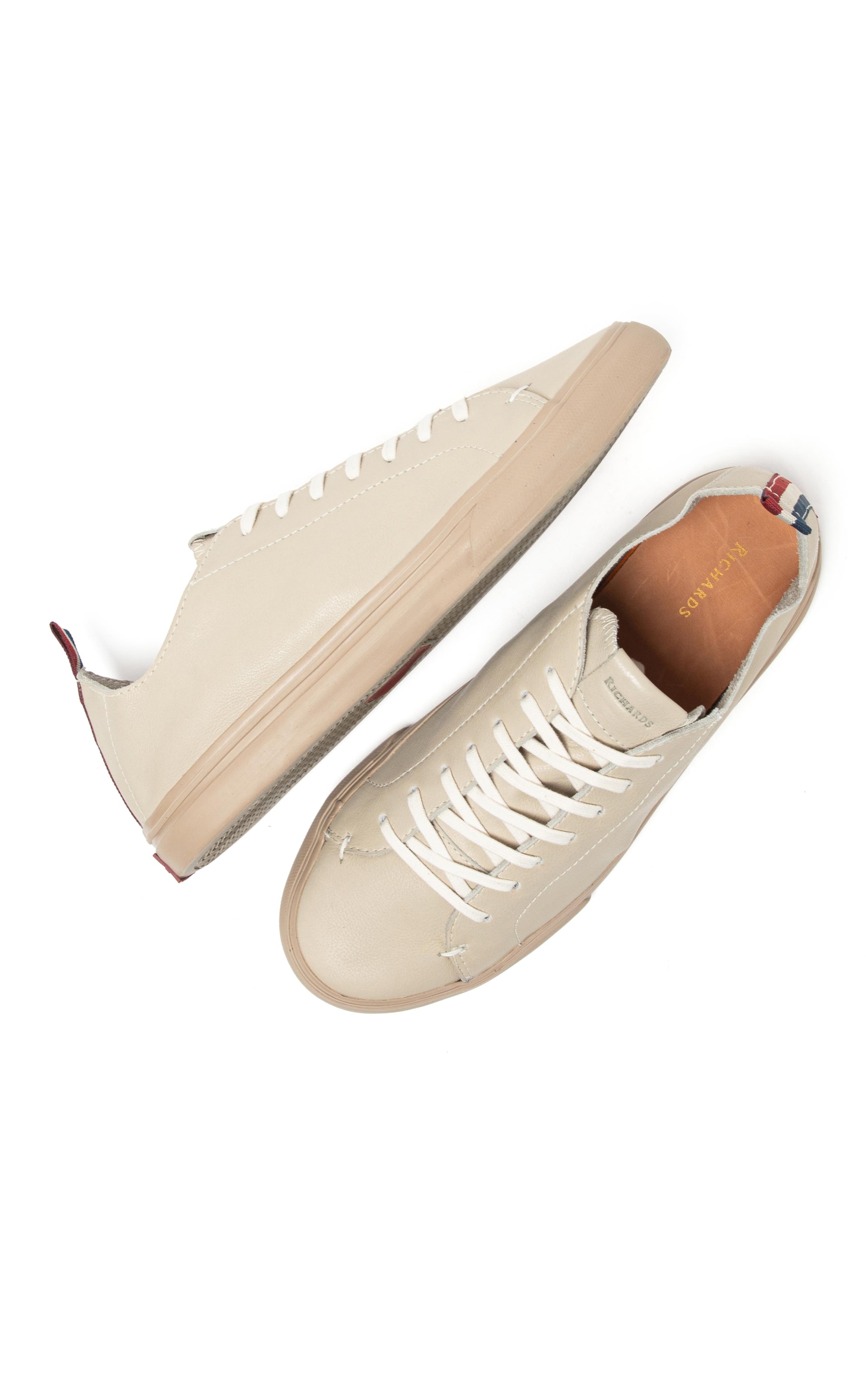 Tênis Ship Off White