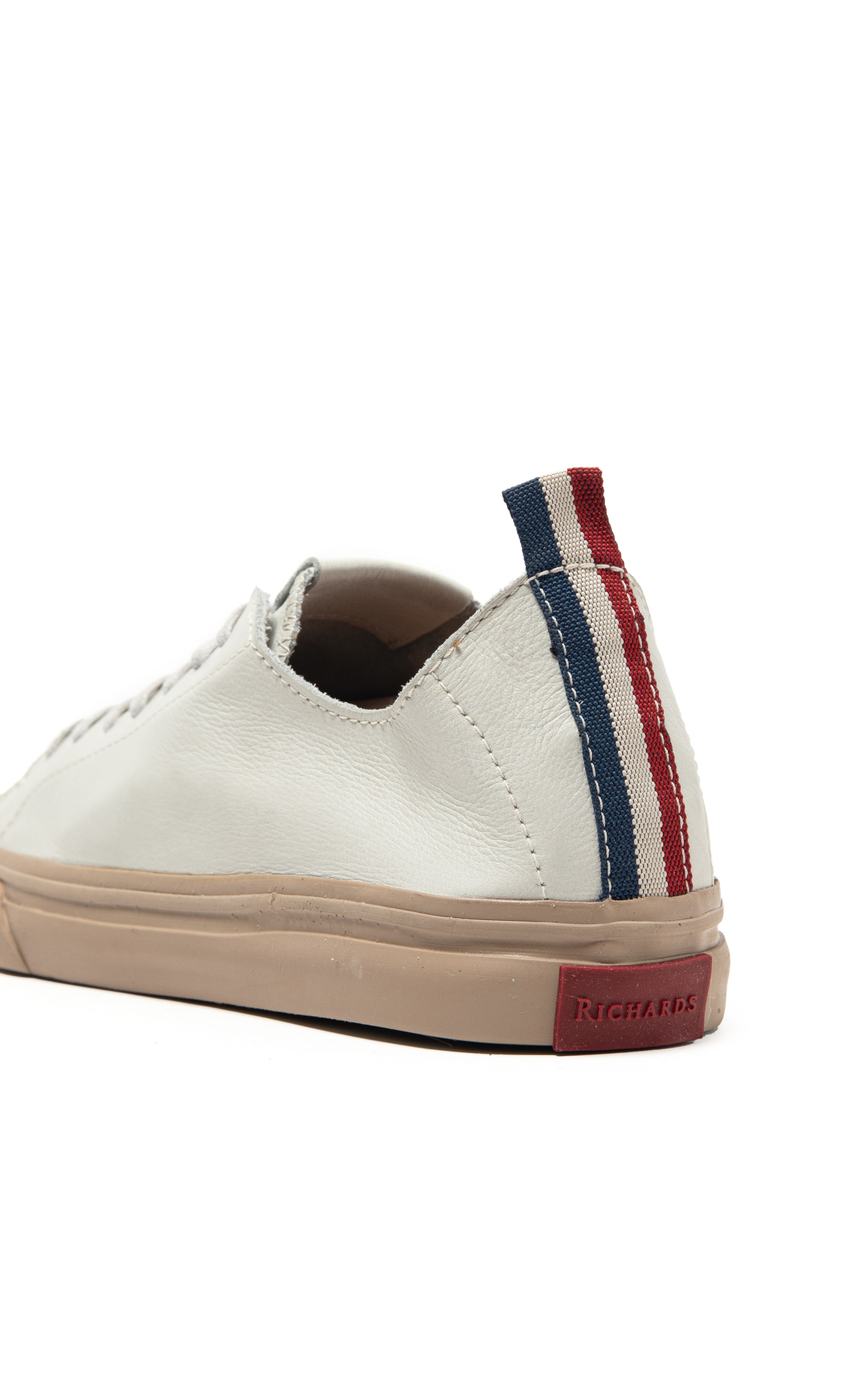 Tênis Ship Off White