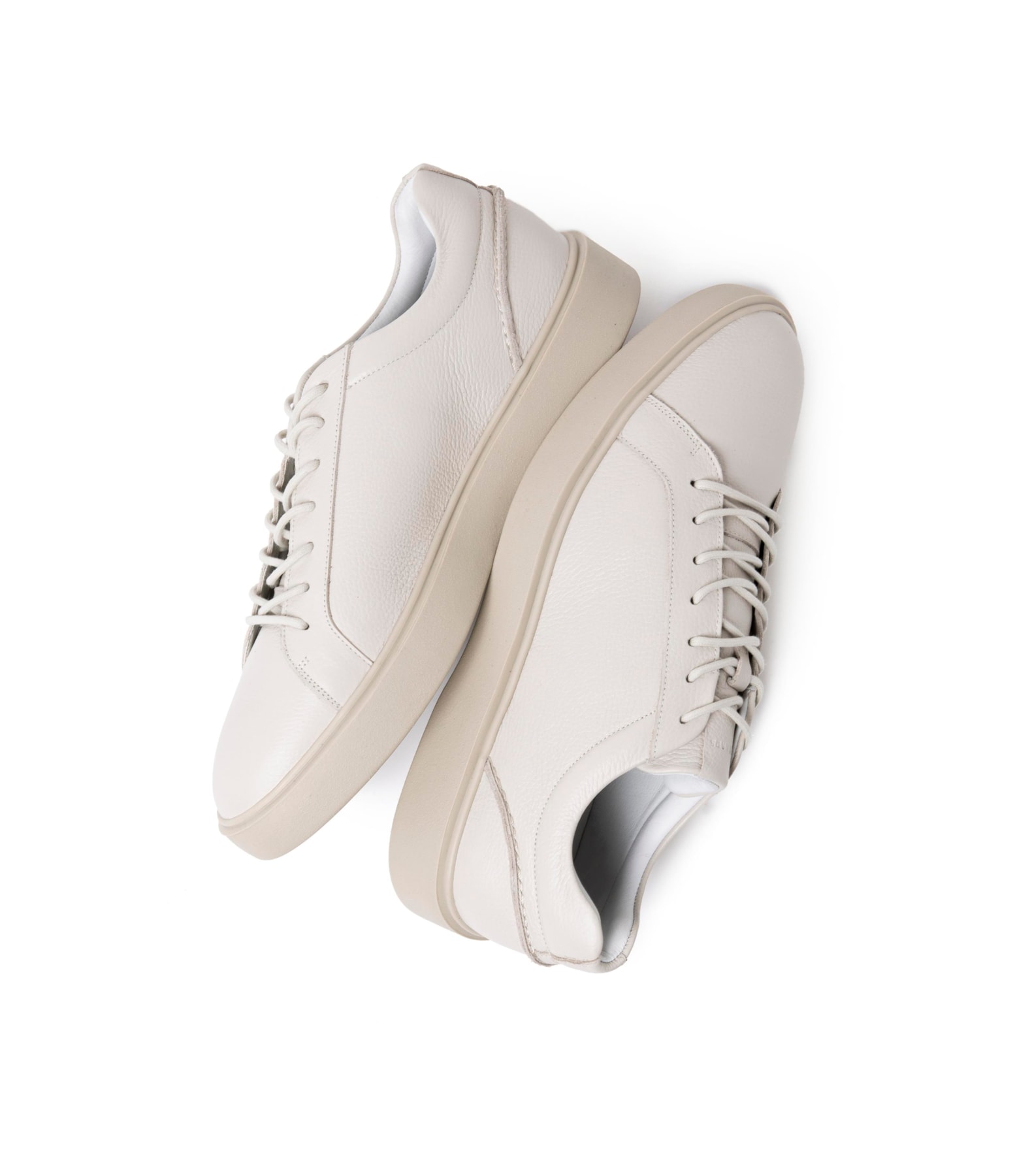 Tênis Yves Off White