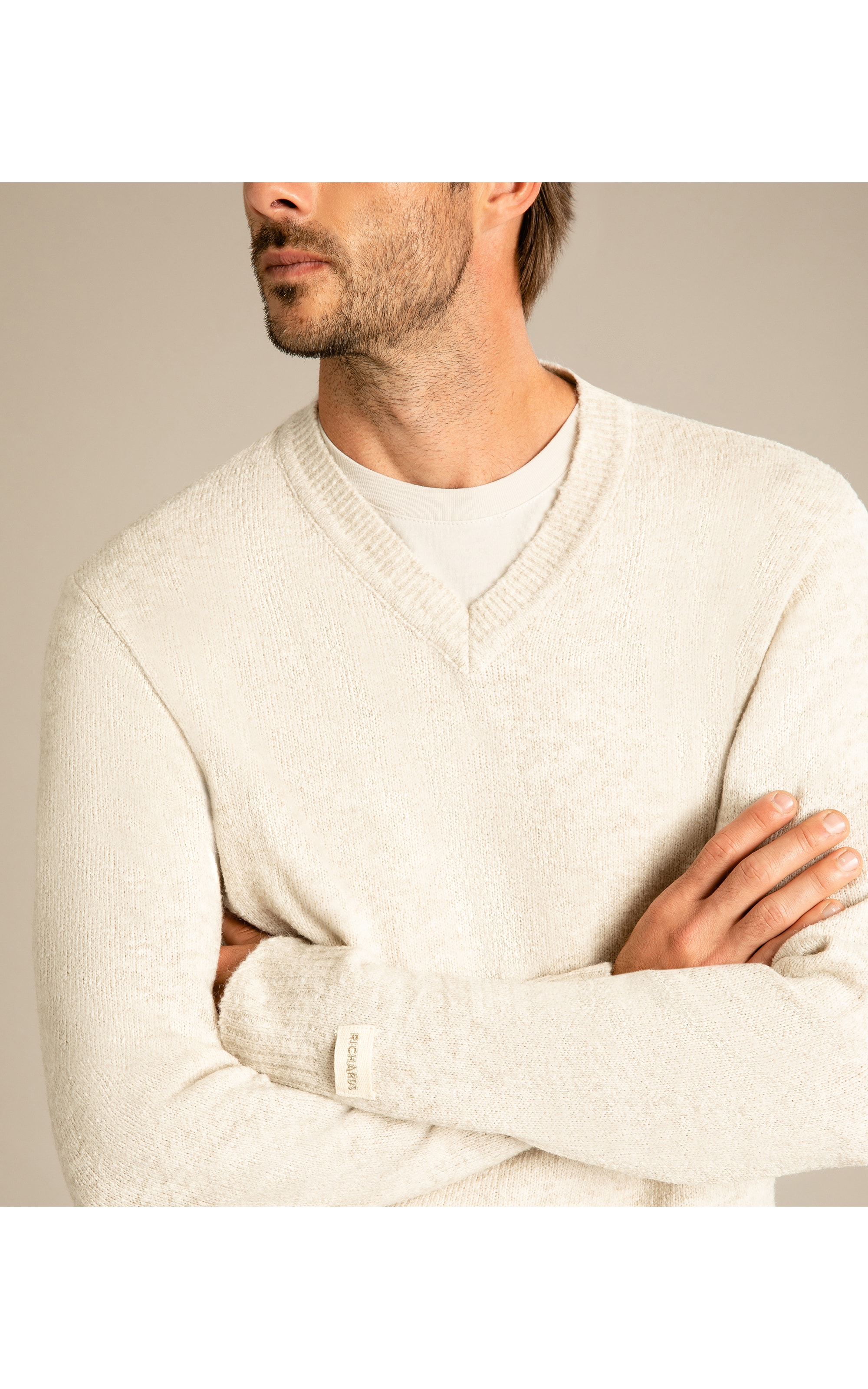 Tricot Britânia Gola v Giulio Areia