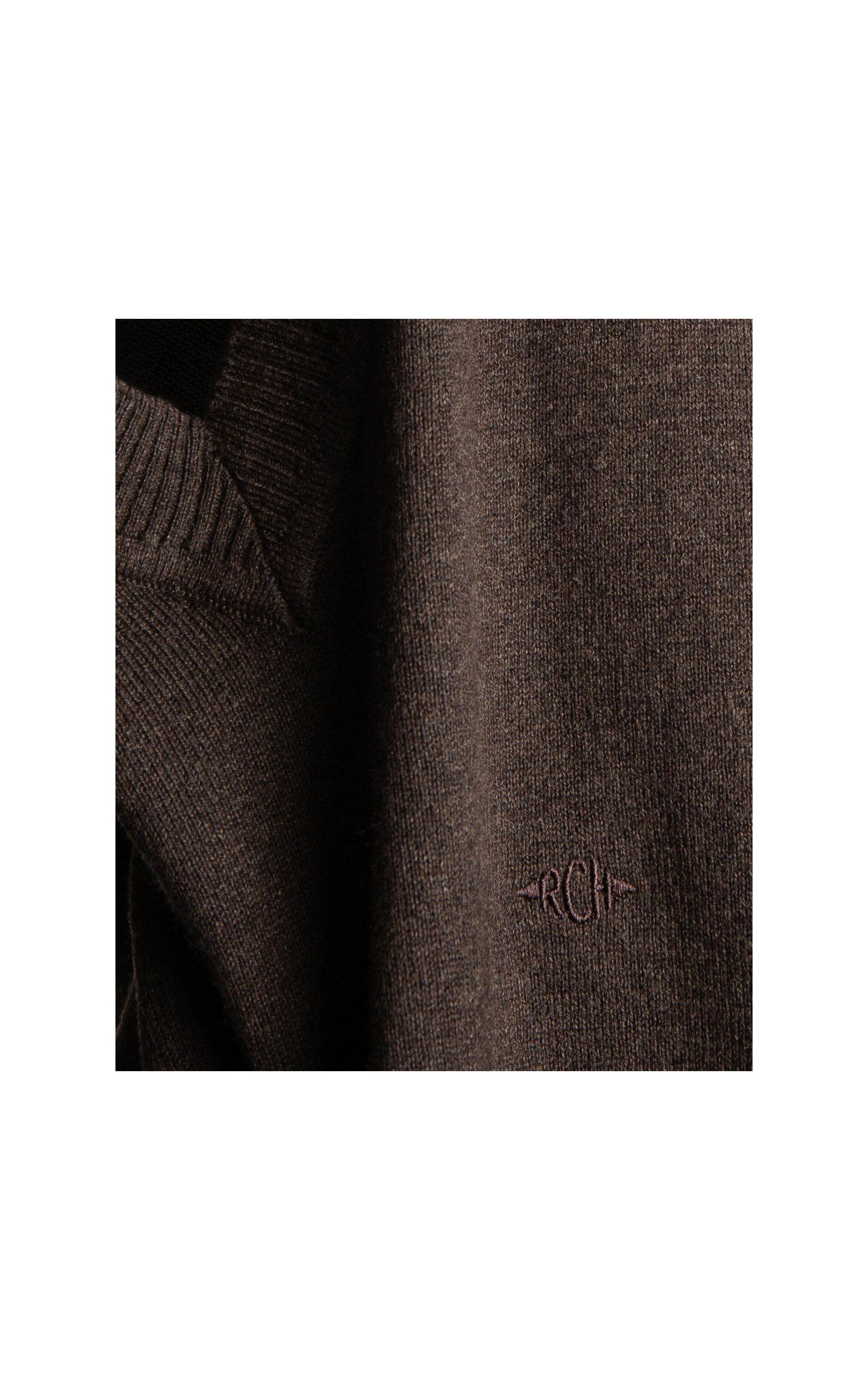 Tricot Cashmere Gola v Gaspar Con Tabaco
