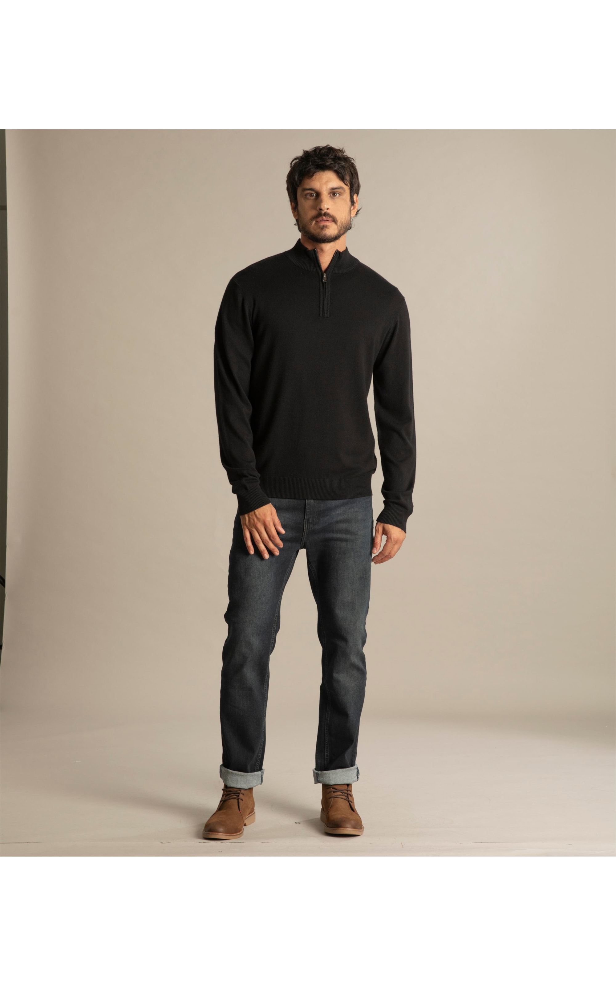 Tricot Gola Alta Ziper Preto