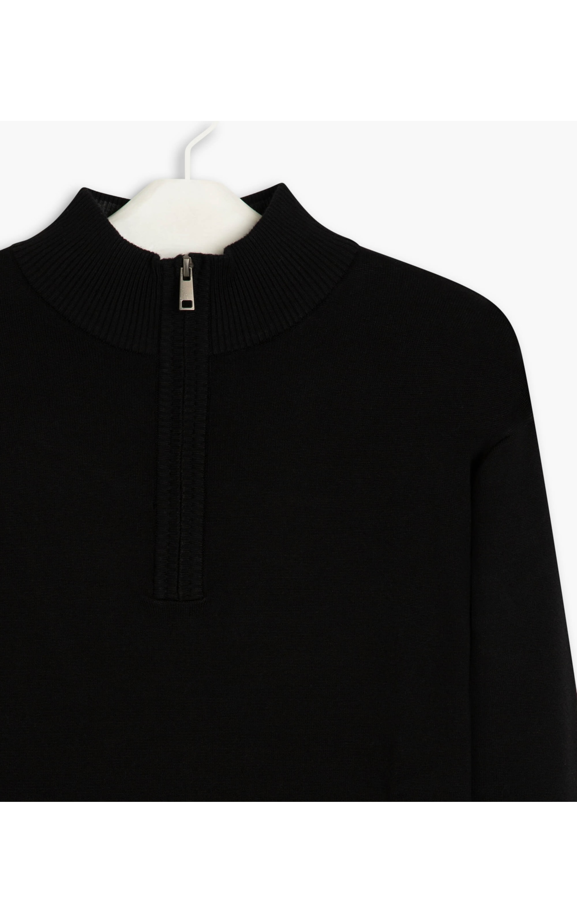 Tricot Gola Alta Ziper Preto