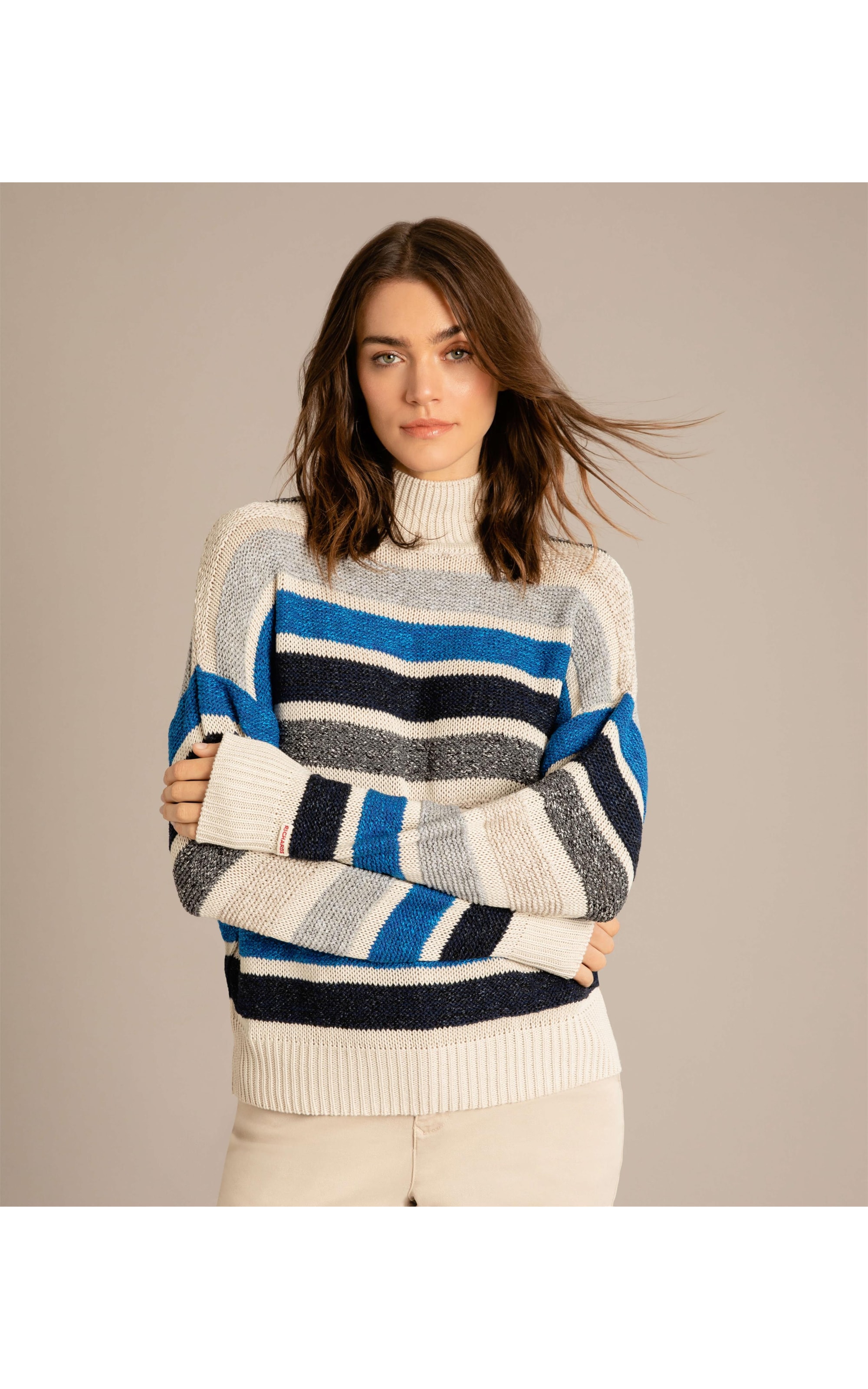 Tricot Linho Damian Listrado Azul Bic