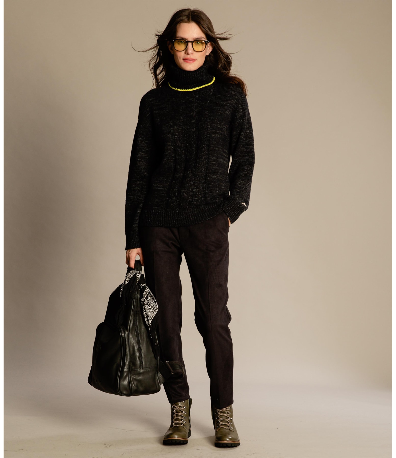 Tricot Ribera Liso Preto