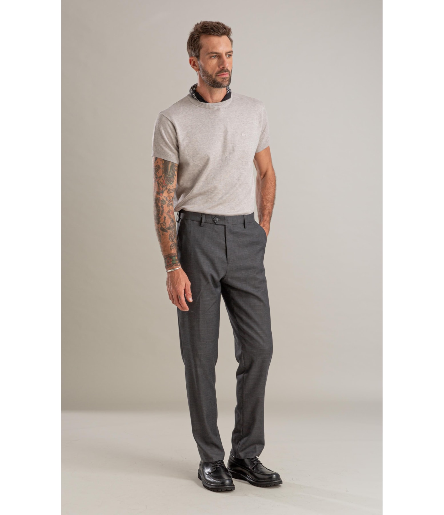 Tricot T-Shirt Rui Basic Cinza Claro