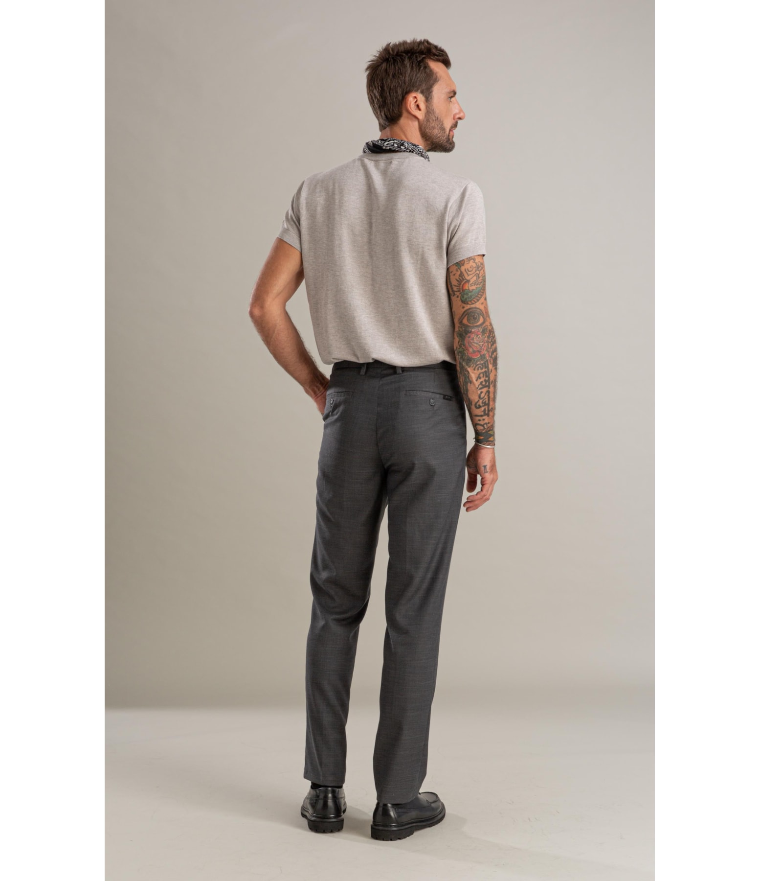 Tricot T-Shirt Rui Basic Cinza Claro