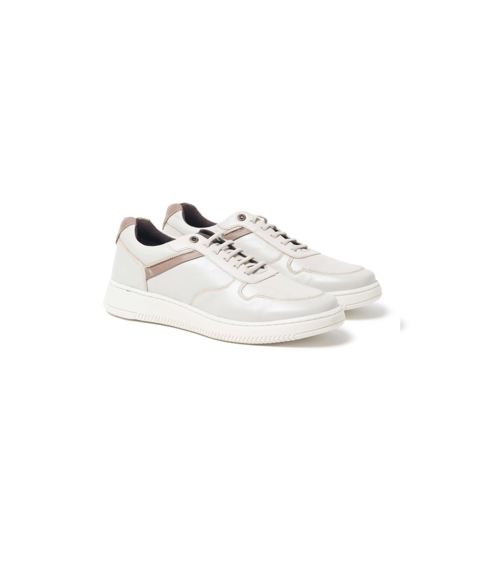 Urban Roam Sneaker Off White