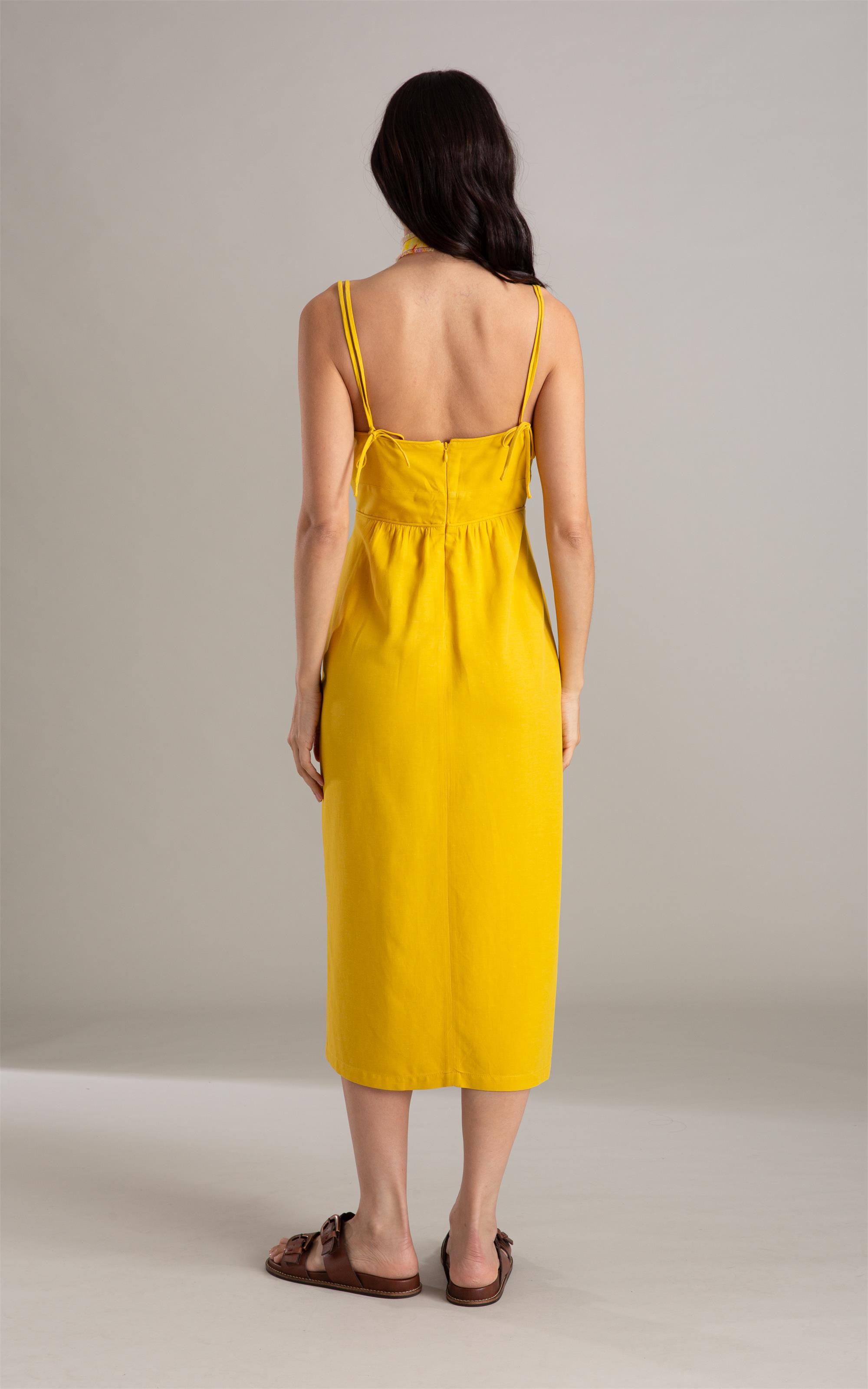 Vestido Betty Linho Blend Liso Mostarda