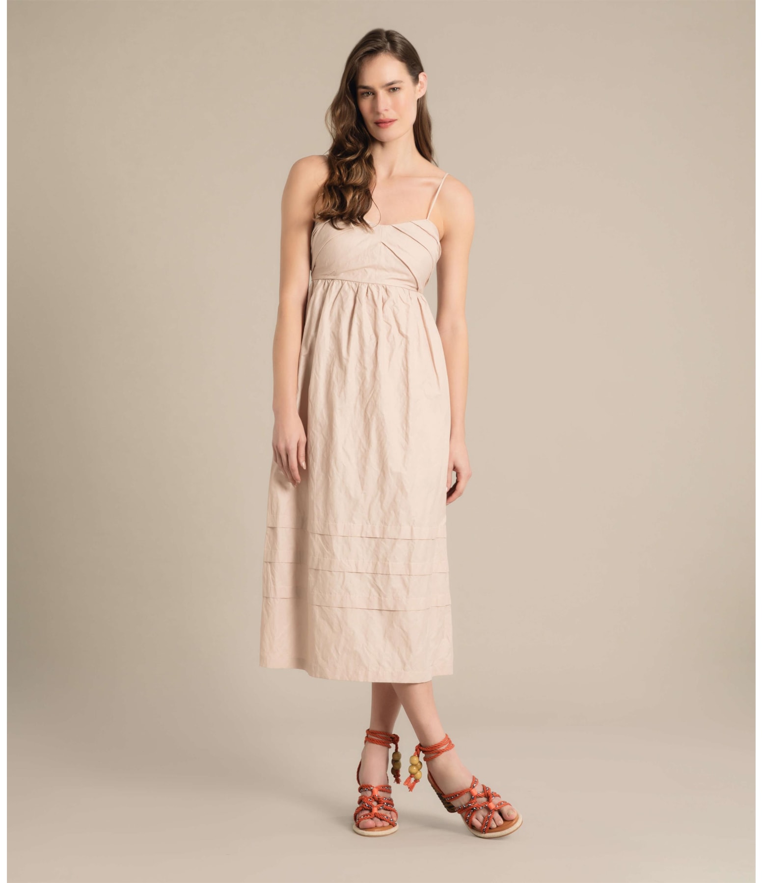 Vestido Cloud Memory Liso Areia