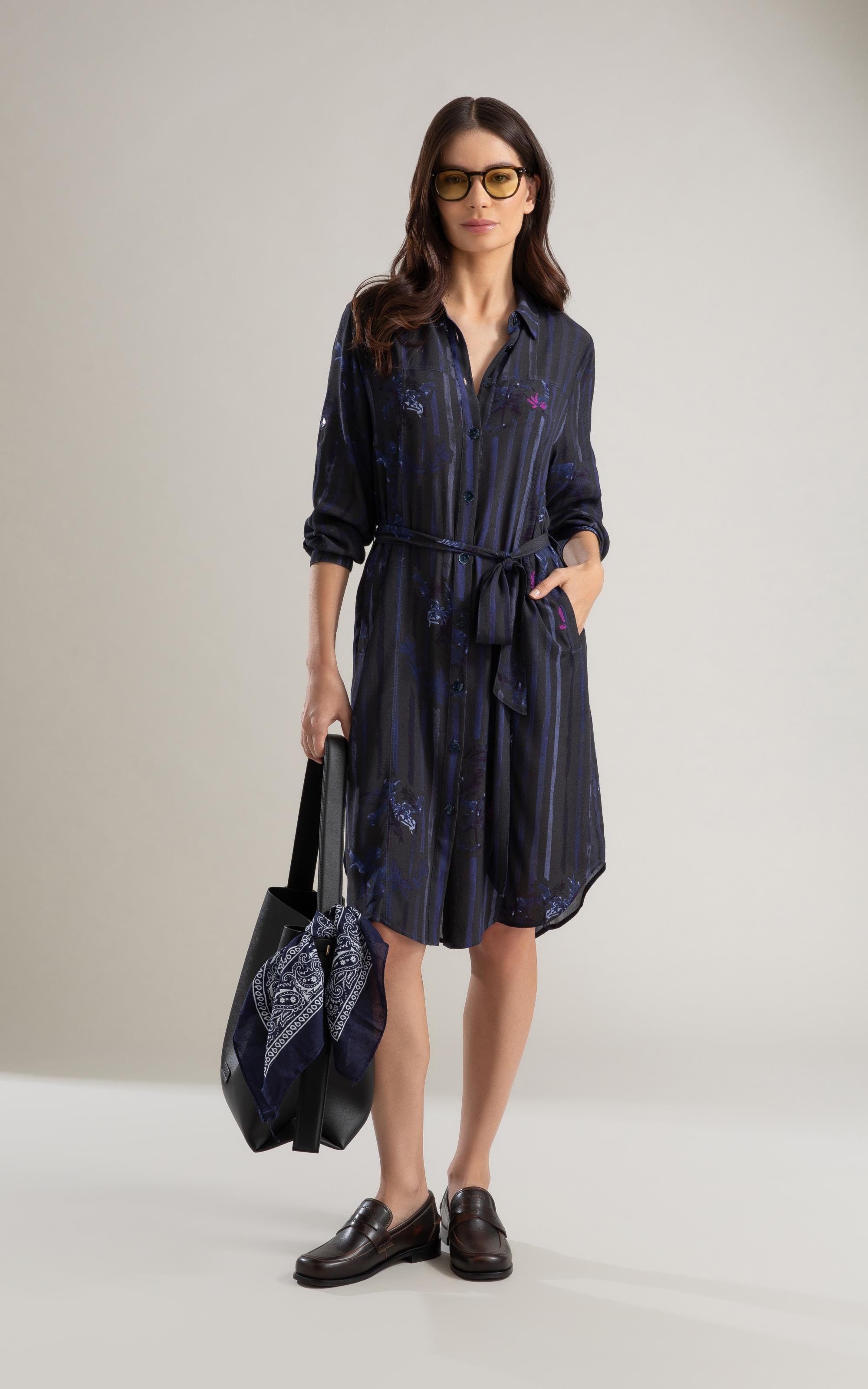 Vestido Emi Viscose  Floral Listra Dark Navy