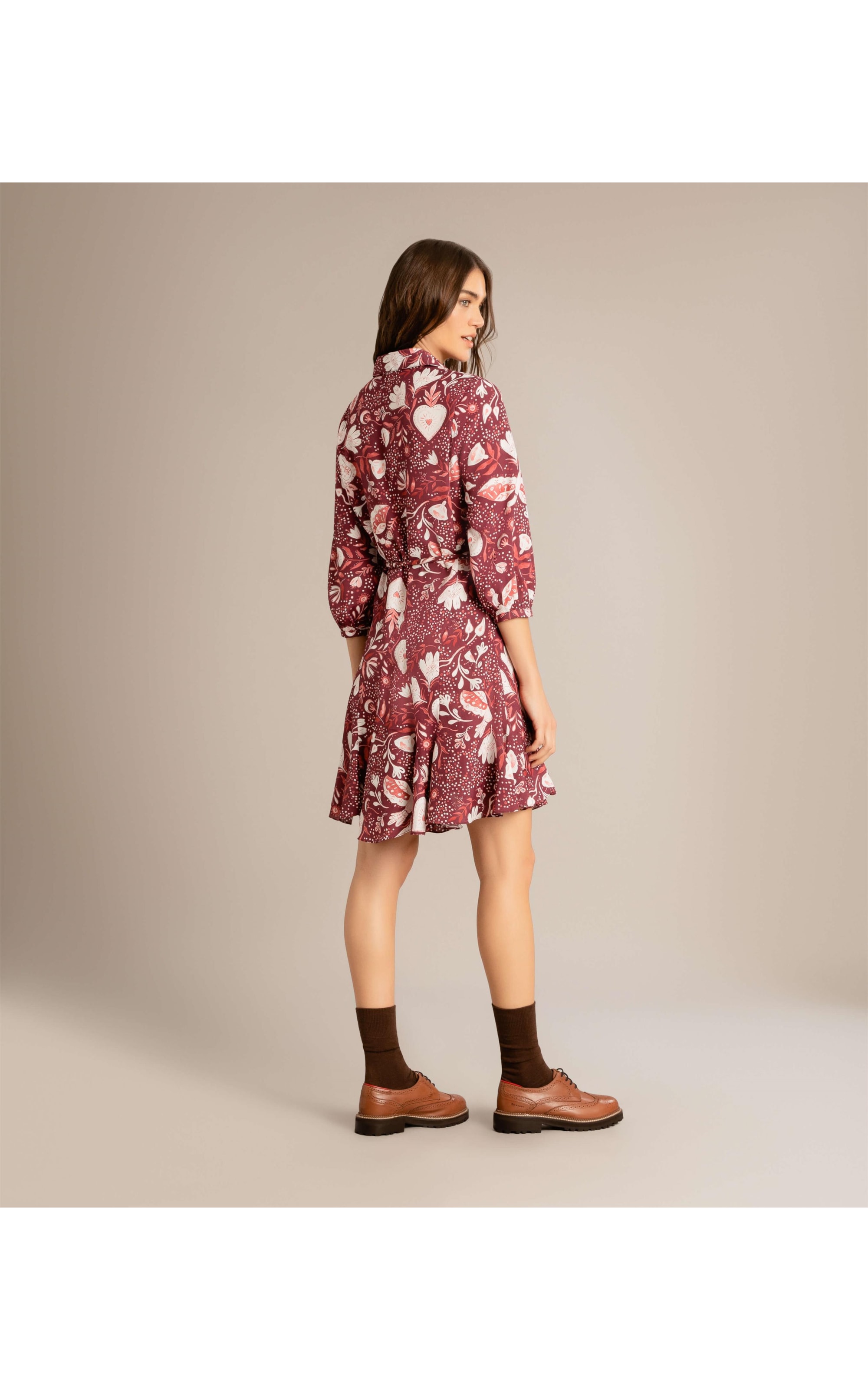 Vestido Gia Estampa Corazon Bordeaux