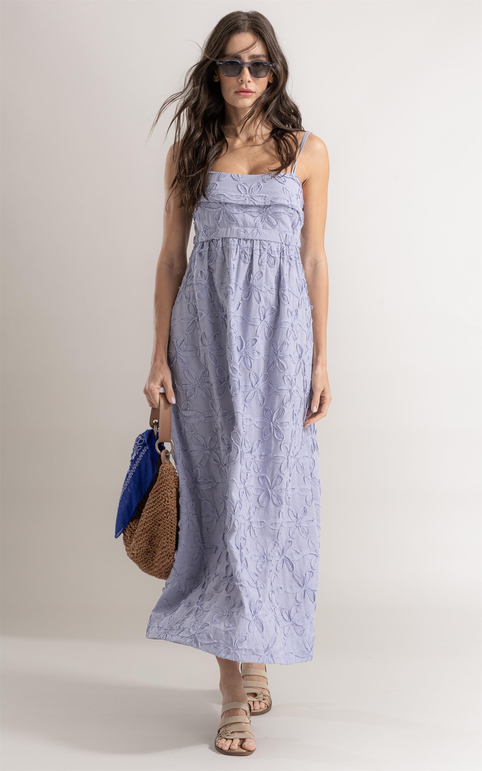 Vestido Lara Bordado Floral Azul Bic