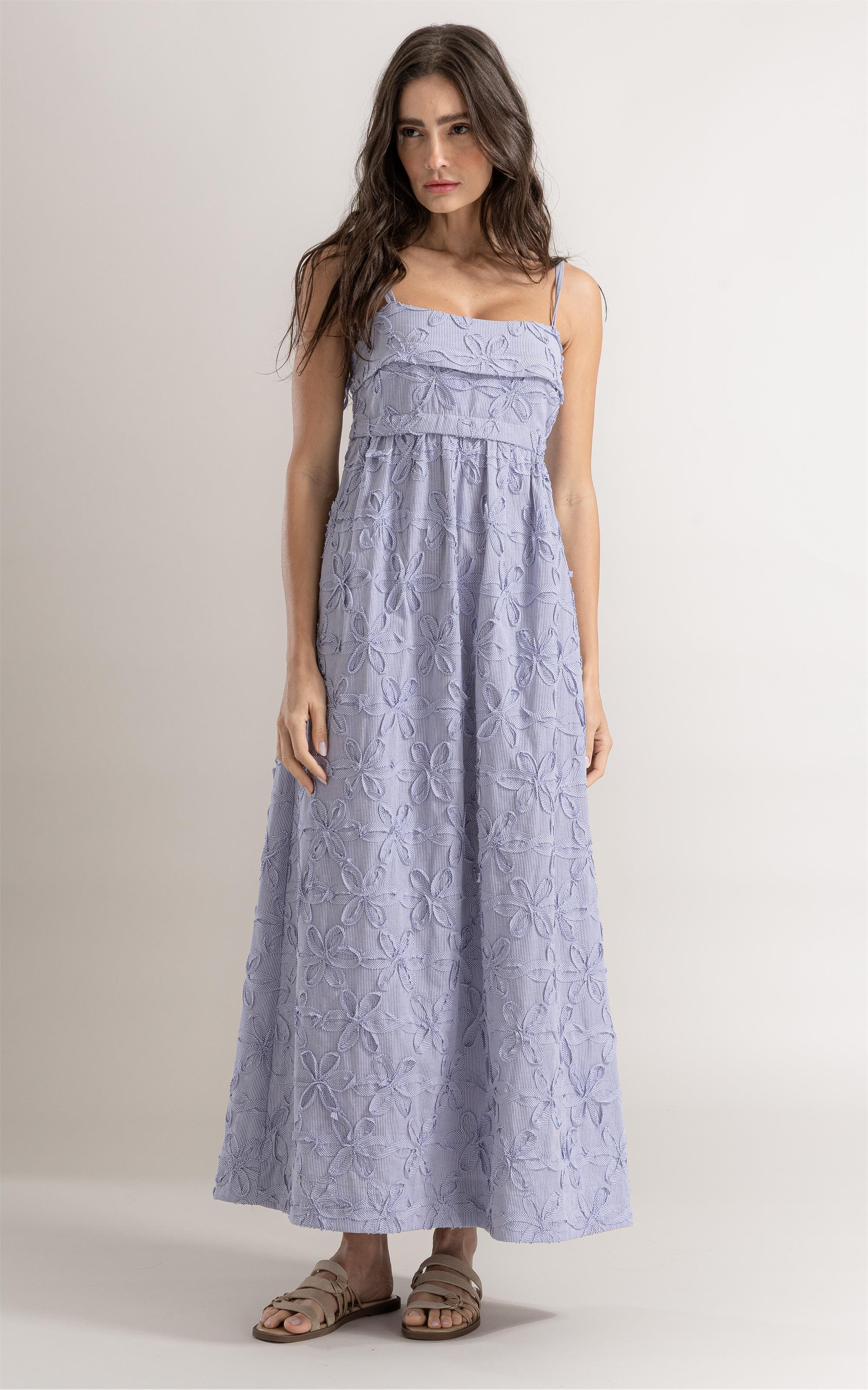 Vestido Lara Bordado Floral Azul Bic
