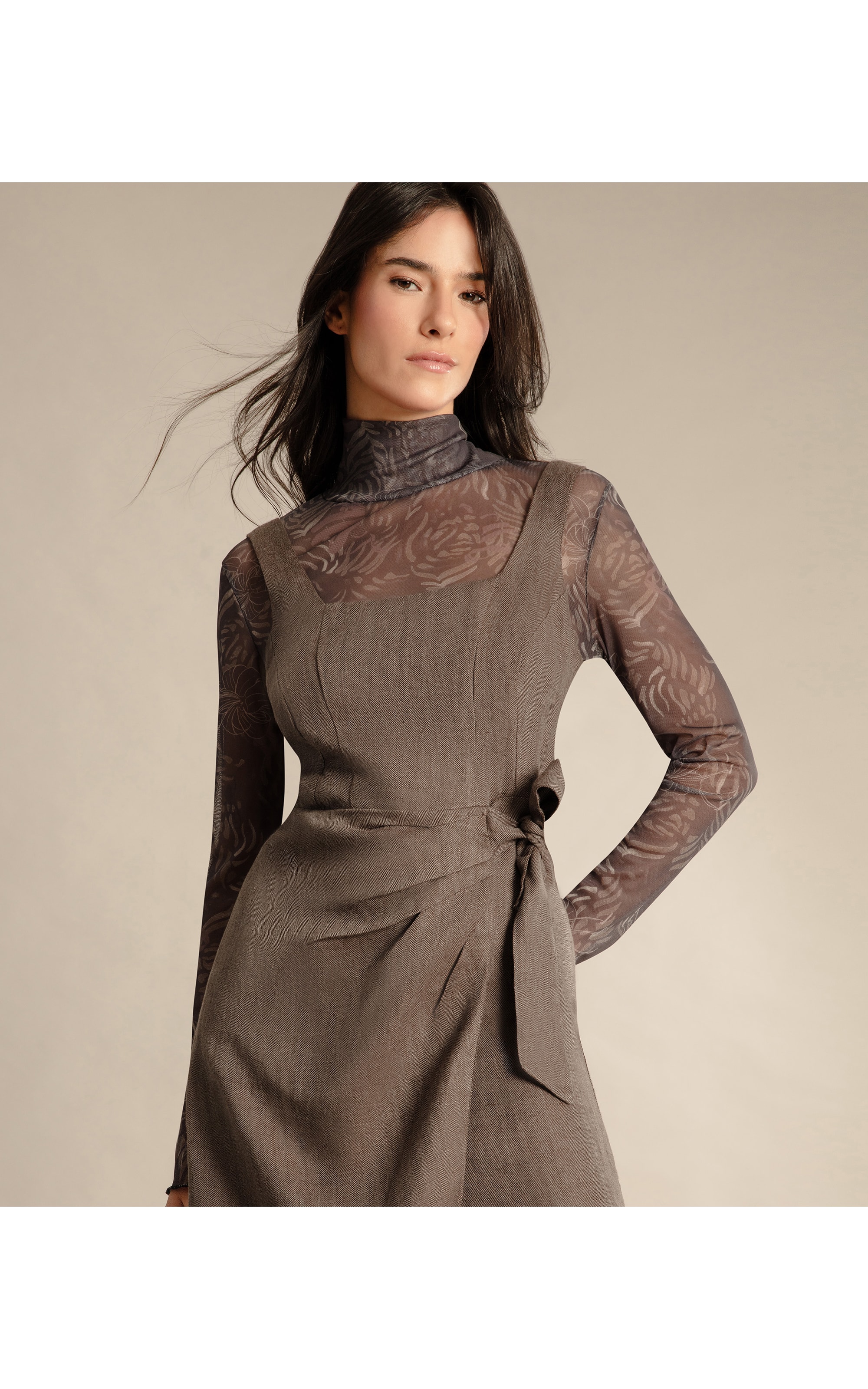 Vestido  Puro Linho Roma Fishbone Ft Grafite