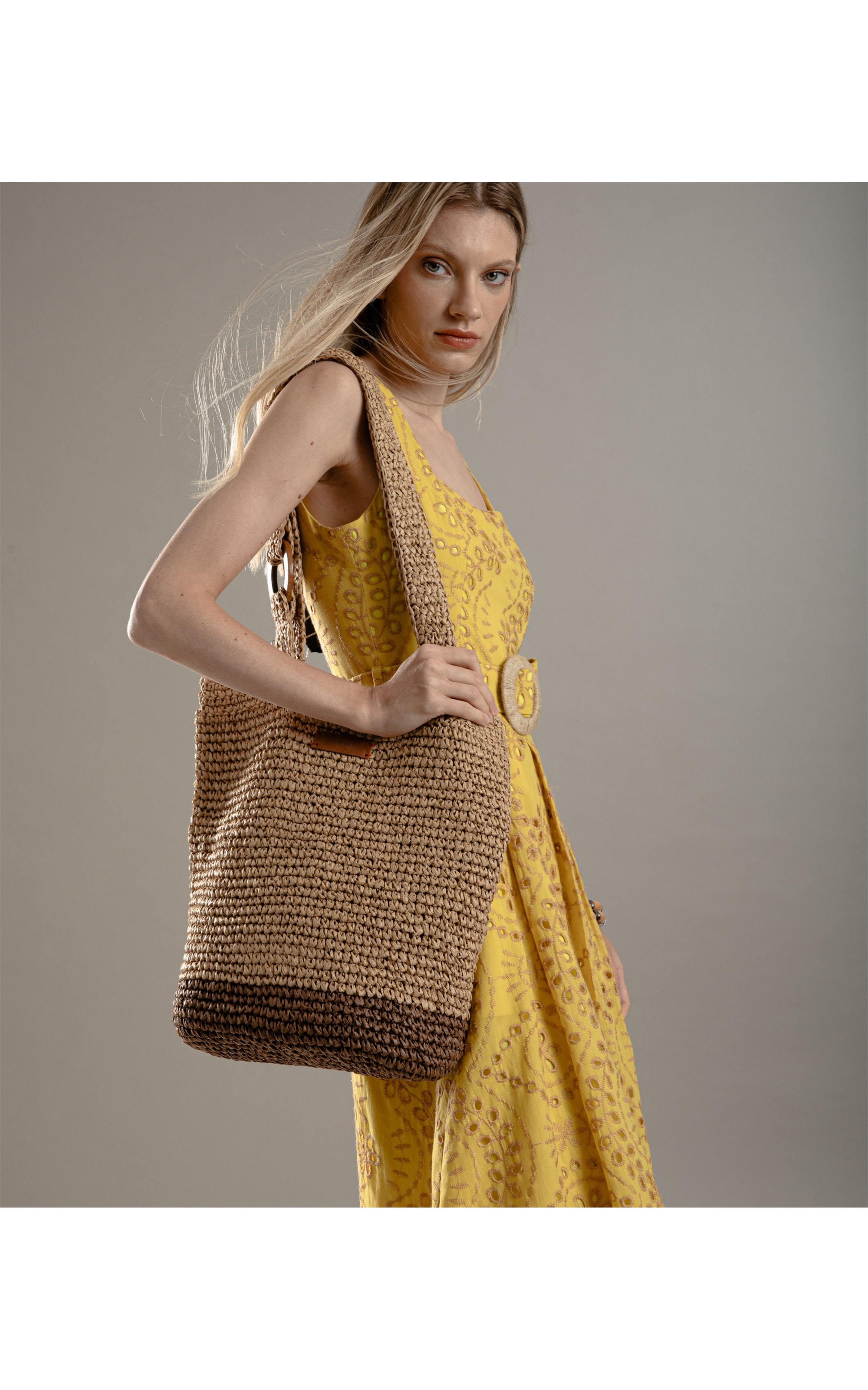 Vestido Sora Algodao Bordado Mostarda