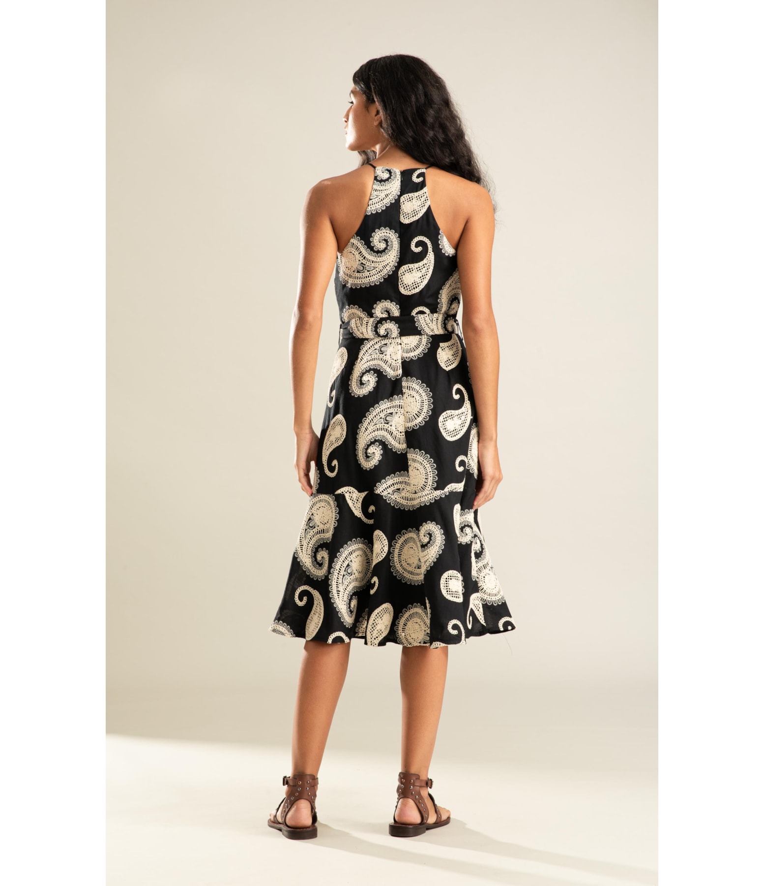 Vestido Trindade Bordado Preto